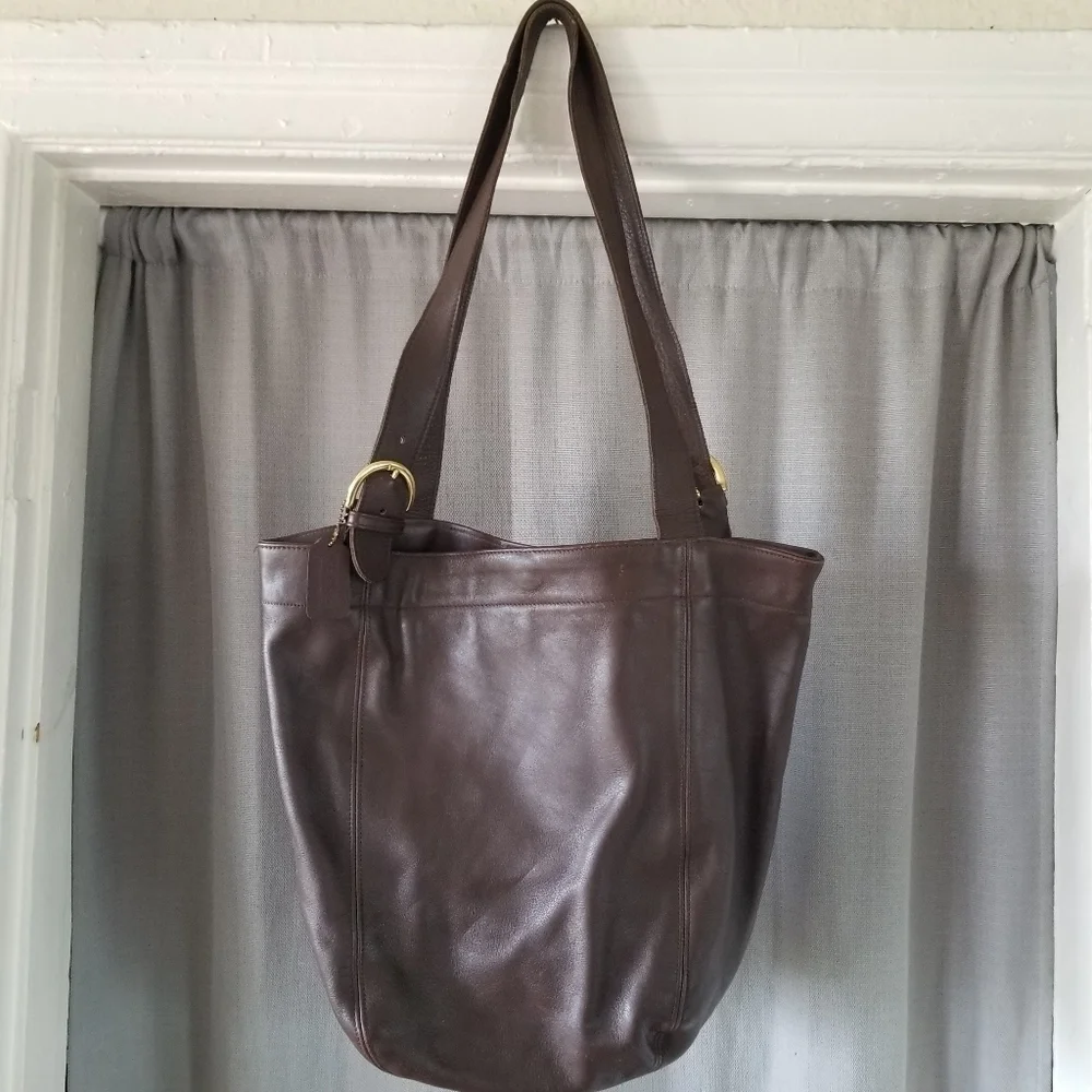 Coach | Vintage Brown Soho Duffle Tote 4082
